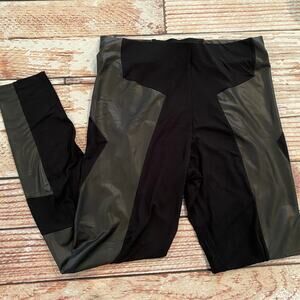 NEW ASOS black leggings wit faux leather accent size 16